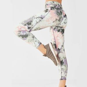 Fabletics Gia Printed Powerline Capri Leggings